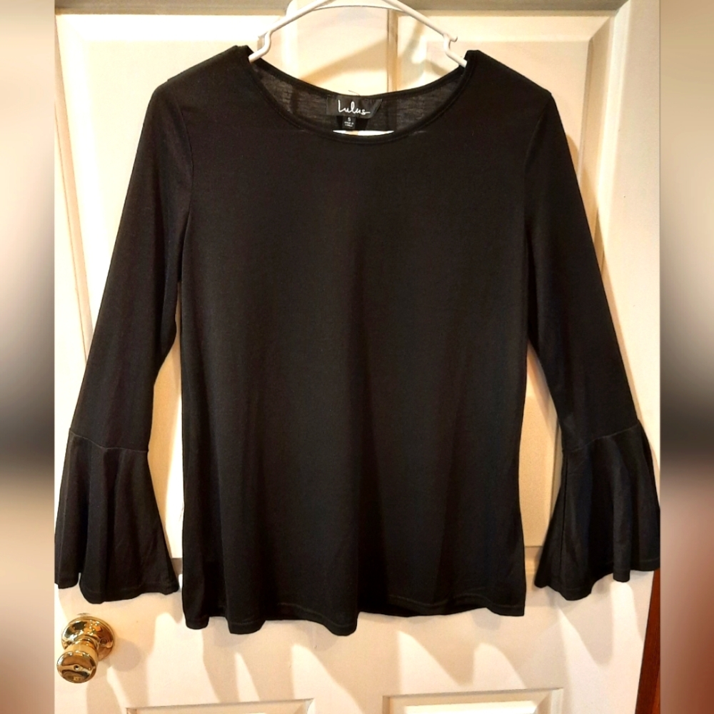 Lulus Black Bell Sleeve Open Back Rayon Blouse size Small